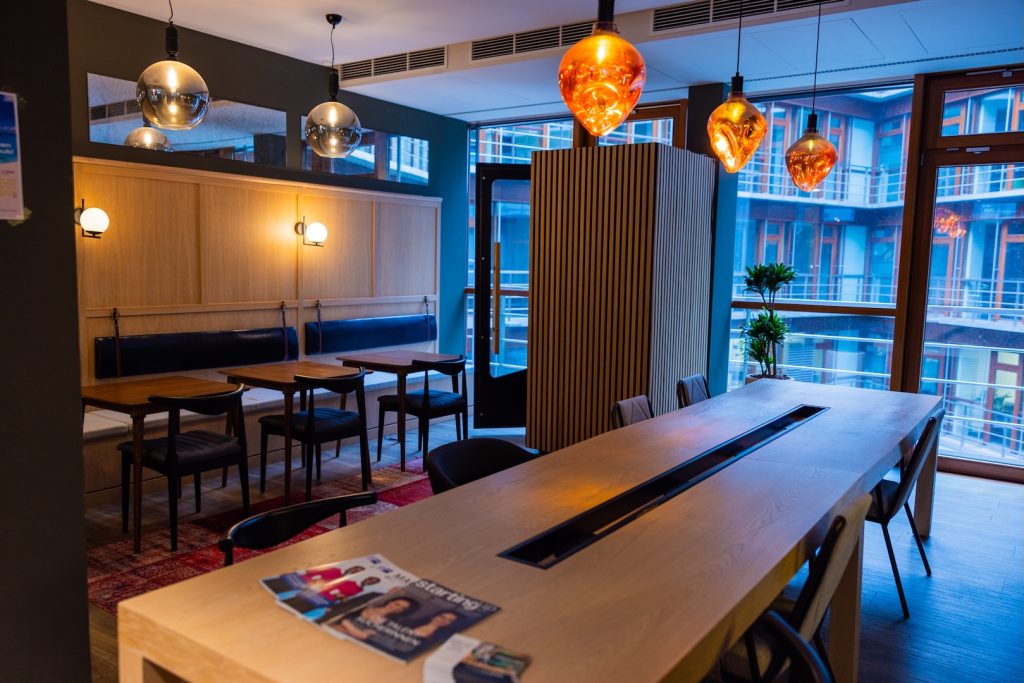 Plaza Cubes Hammer Strase Coworking