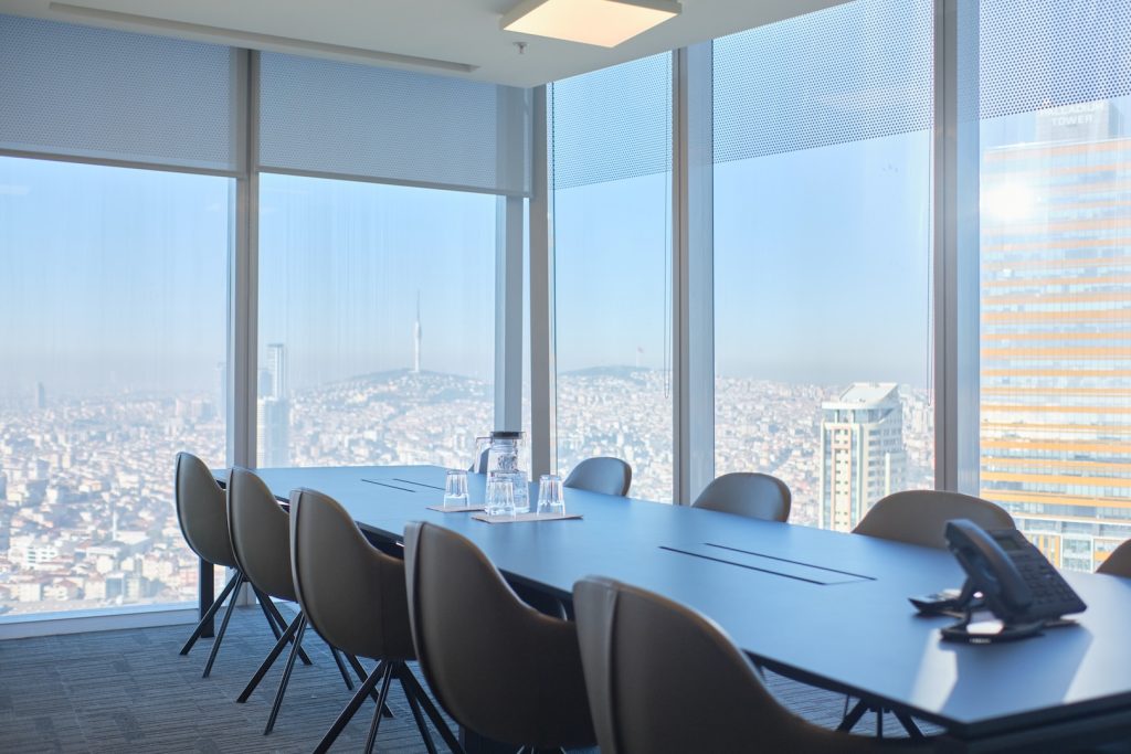 Plaza Cubes Allianz Tower - Meeting Room
